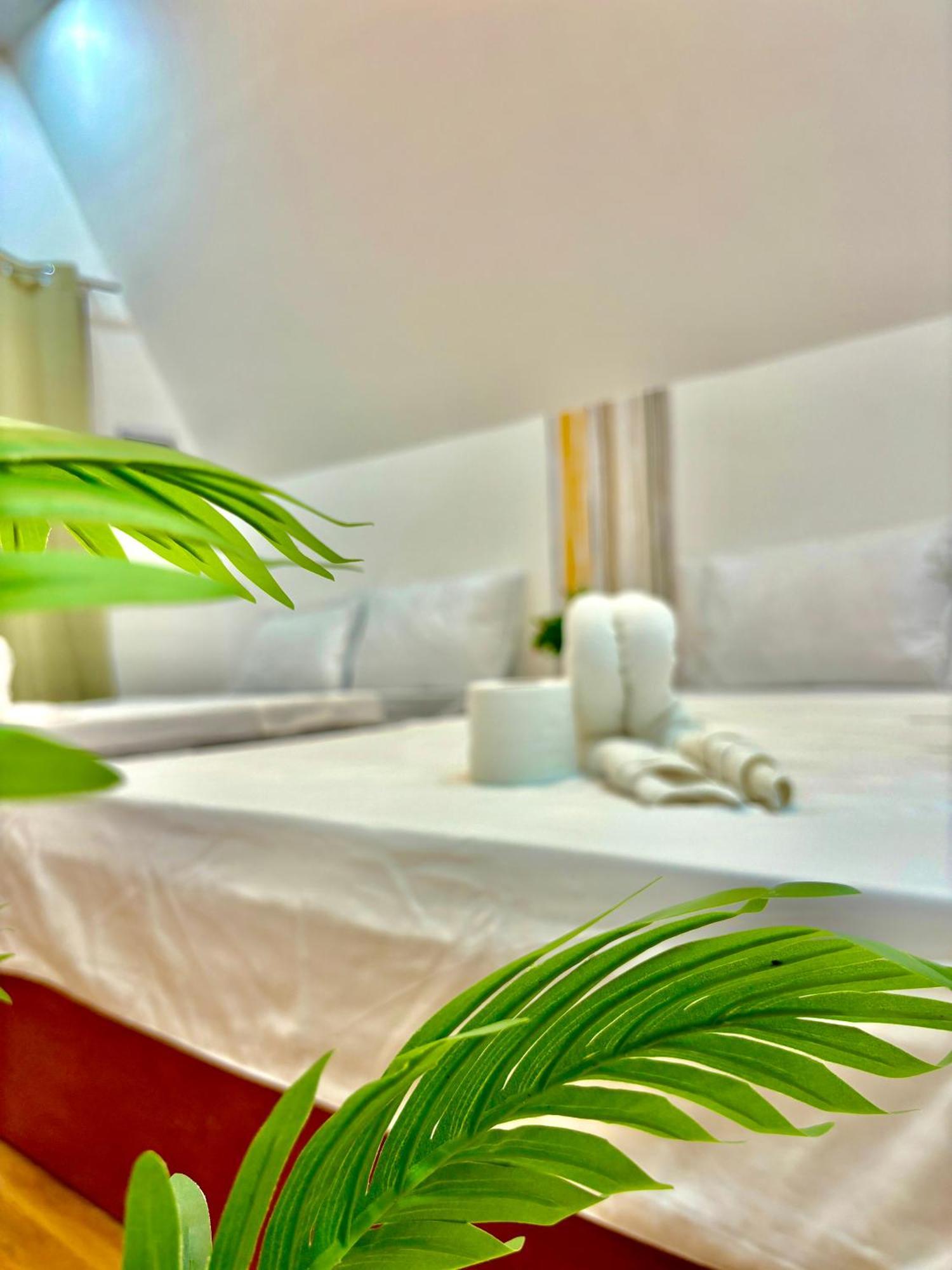 Villa Lovi Panagsama Beach Moalboal Luaran gambar